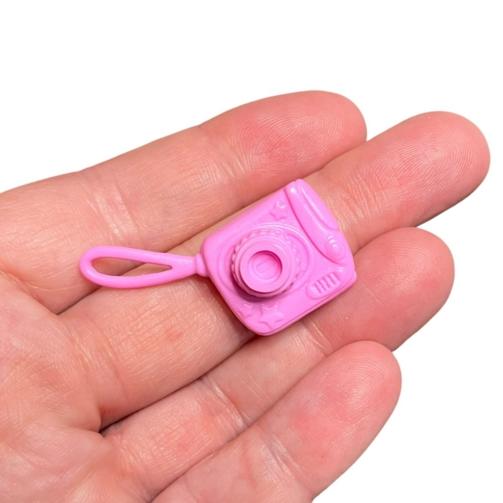 Mattel Barbie‎ Skipper Doll Amusement Park Carnival Pink Camera Accessory
